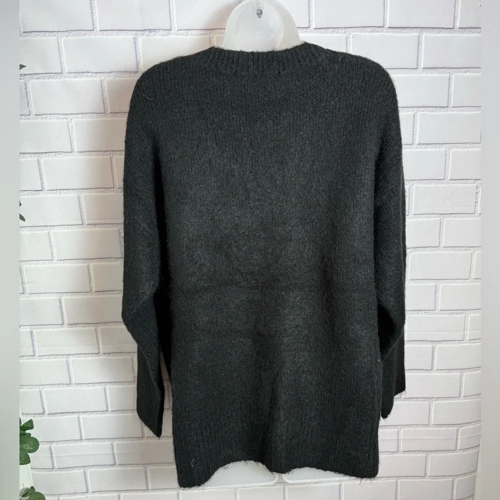 French Connection Black Fluffy Knit V-Neck Jumper sweater 100% Wool Size M